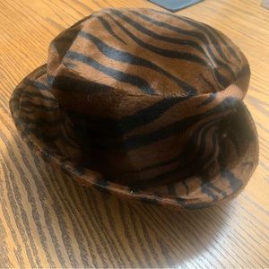 Bucket Hat / Bolo Hat